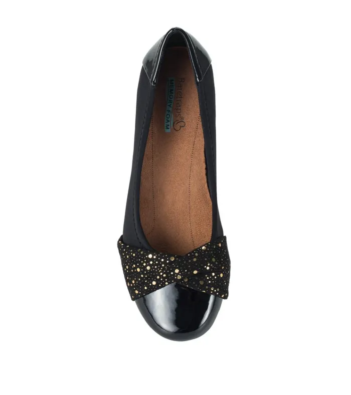 Women Mitsy Casual Flat Black Patent Baretraps Flats and Loafers