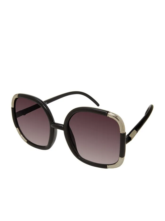 Women OverSized Oval Sunglasses In Black Jessica Simpson Earrings