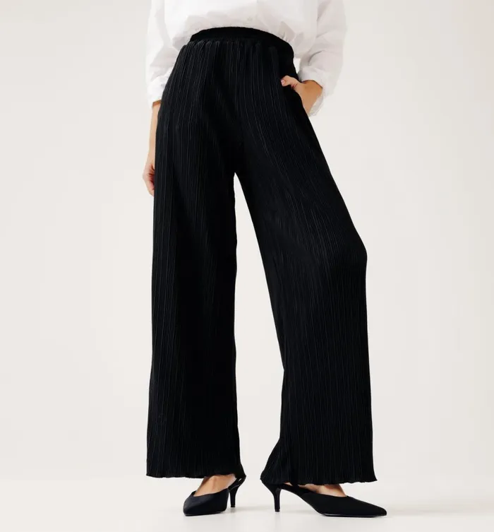 Women Pleat Trousers 8211 Black Promod Trousers Women Pleat Trousers 8211 Black Promod Trousers