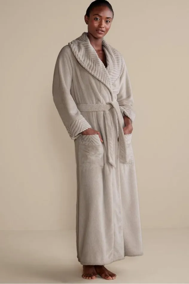 Women Royal Plush Robe Blue Fog Soft Surroundings Sleepwear and Lounge Women Royal Plush Robe Blue Fog Soft Surroundings Sleepwear and Lounge