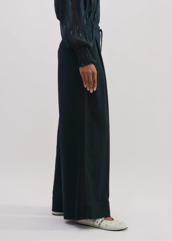 Women ShortLength Relaxed Man Pant Gable Green MEEM