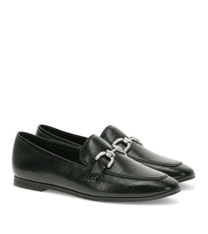 Women Tammy Loafer Black Baretraps Flats and Loafers