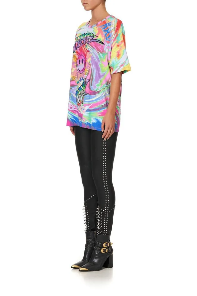 Women Tees Camilla Oversize Band Tee Trance Temptation
