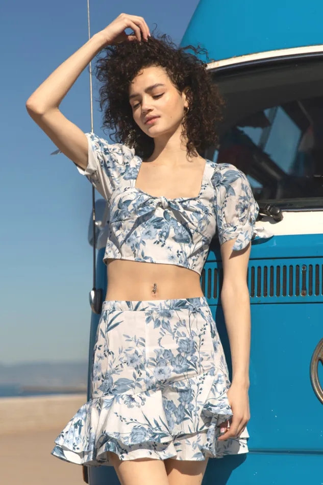 Women Tops YUMI KIM Floral Cropped Top Women039s Crop Top Lunar Garden Cyan Women Tops YUMI KIM Floral Cropped Top Women039s Crop Top Lunar Garden Cyan