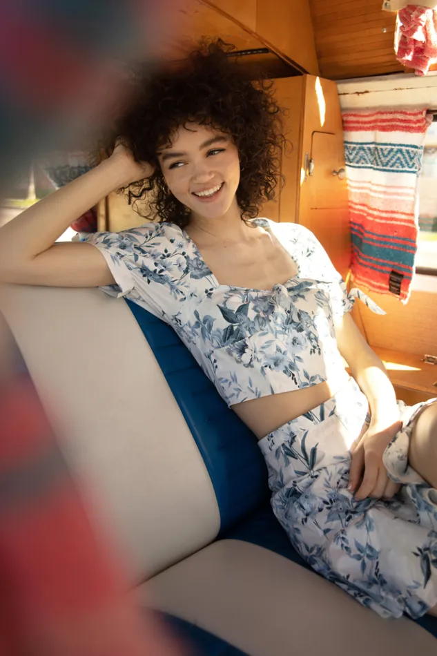 Women Tops YUMI KIM Floral Cropped Top Women039s Crop Top Lunar Garden Cyan Women Tops YUMI KIM Floral Cropped Top Women039s Crop Top Lunar Garden Cyan