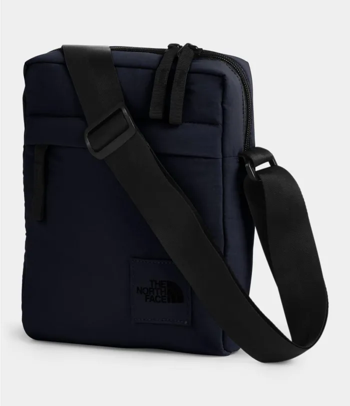 Womens The North Face Backpacks City Voyager Cross Body Aviator Navytnf Black